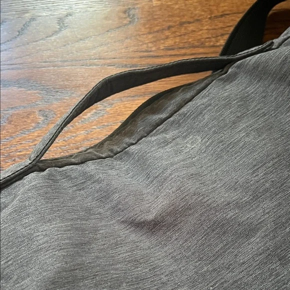 🎉Good condition SHERPANI Force wellness zip up shoulder tote bag for yoga or gym - Picture 6 of 10